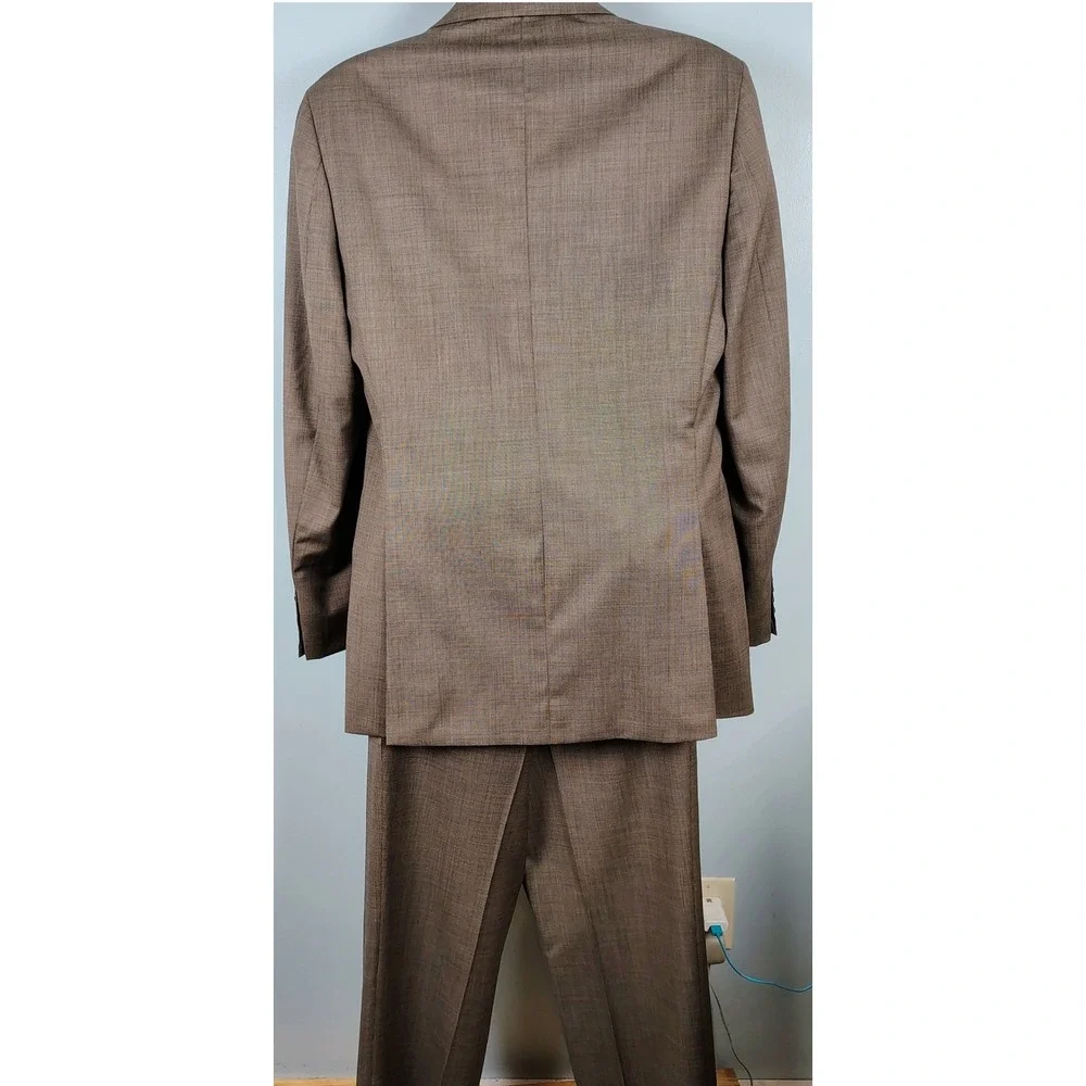 Calvin Klein Mens 42R Suit Brown Sharkskin Two Button Formal Business Wear